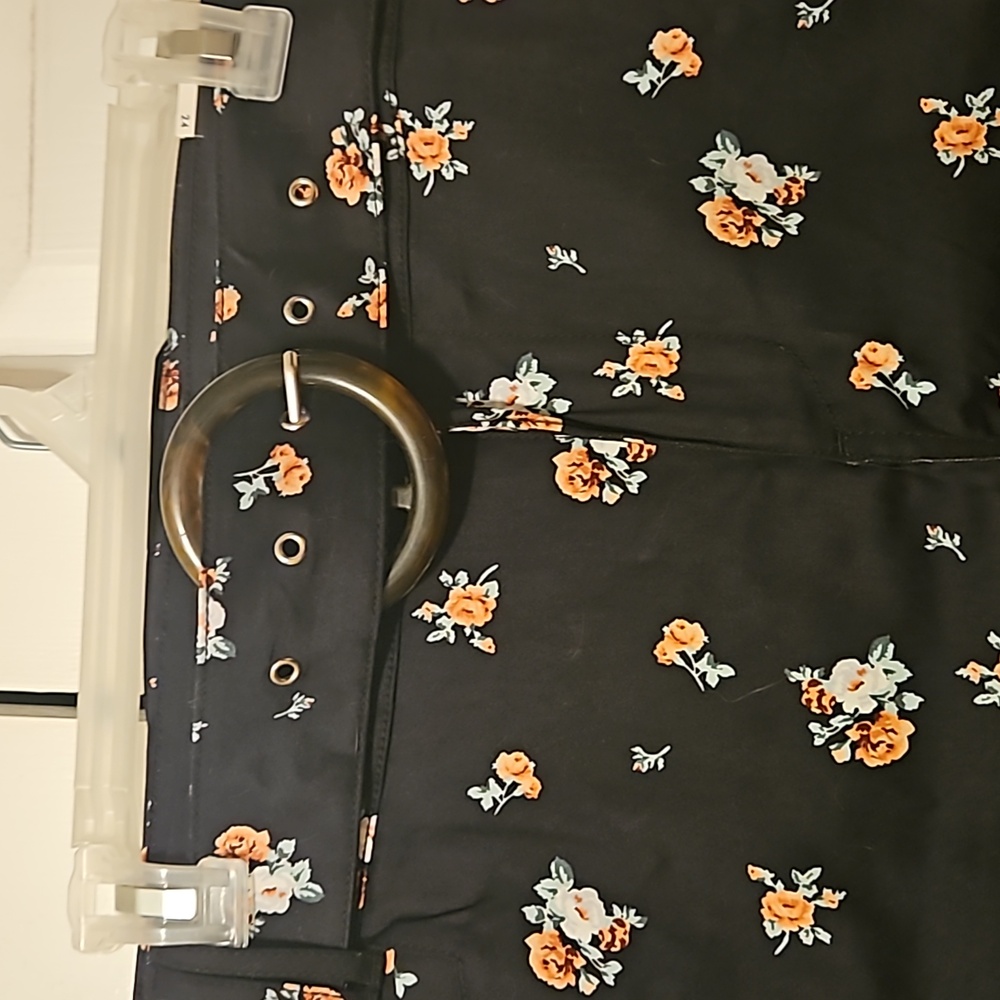 Torrid Shorts - Picture 3 of 11